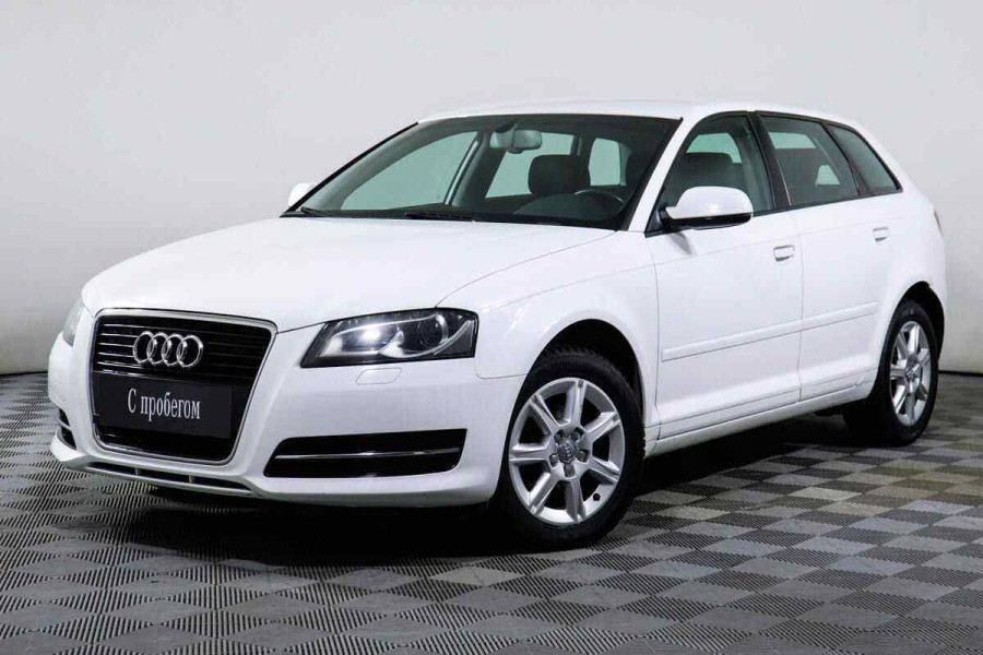 Автомобиль Audi, A3, 2011 года, AMT, пробег 118625 км