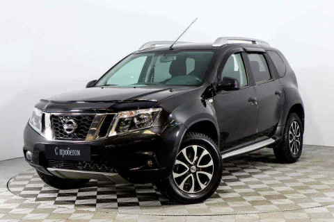 Автомобиль Nissan, Terrano, 2018 года, AT, пробег 61936 км