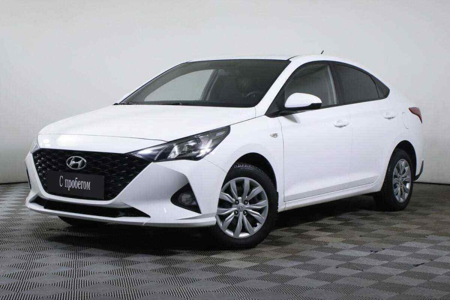 Автомобиль Hyundai, Solaris, 2020 года, AT, пробег 15715 км