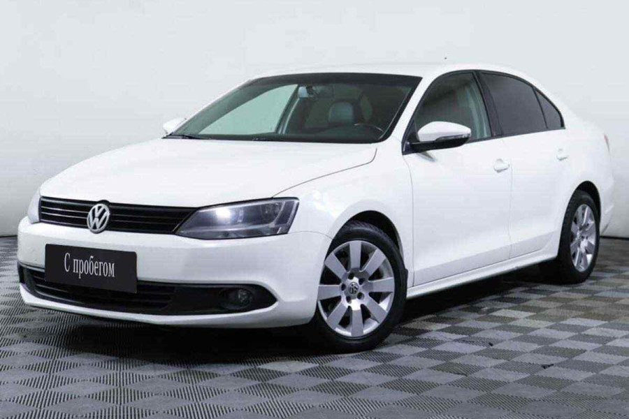 Автомобиль Volkswagen, Jetta, 2013 года, MT, пробег 179823 км